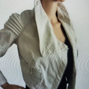 White Yigal Azrouel